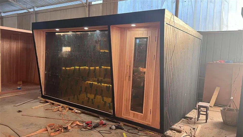 Chinese Wooden Outdoor Courtyard Sauna With Side Changing Room