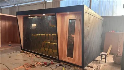 Chinese Wooden Outdoor Courtyard Sauna With Side Changing Room